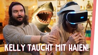 Kelly erforscht die unweiten des Ozeans und trifft dabei auf Flapp-Flapp Rochen, einen Schwibbelschwabbel und einen aggressiven Hai al la Sharkattack! Kelly taucht mit Haien!